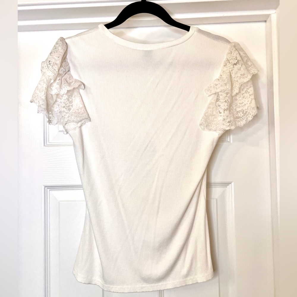🍀3for$20 Lace Sleeve Ribbed Knit Top in White